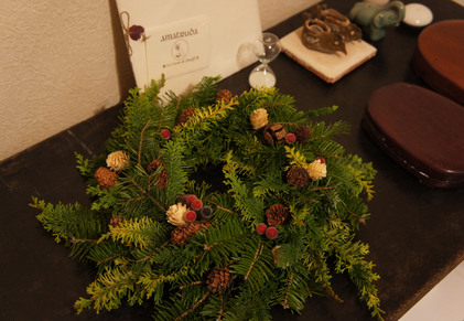 131209_hanateru_wreath.jpg