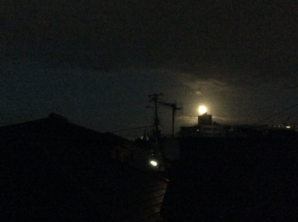 151027_hanateru_moon.jpg